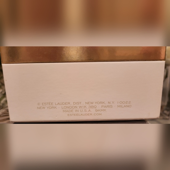 Tuberose Gardenia Private Collection by Estee Lauder Pure Parfum; 30ml / 1 fl.oz - Picture 13 of 16